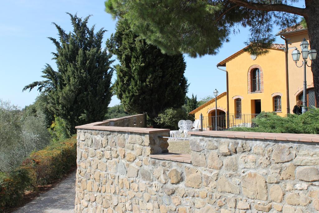 Вилла Il Borgo Di Montereggi Limite Экстерьер фото