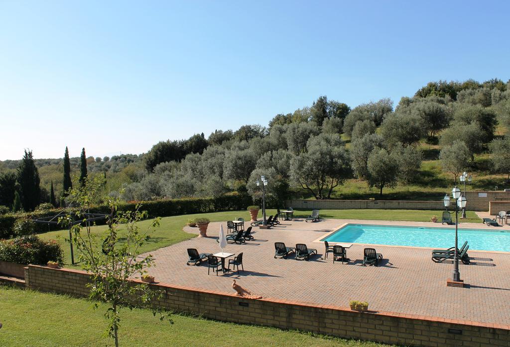 Вилла Il Borgo Di Montereggi Limite Экстерьер фото