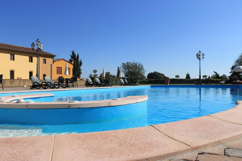 Вилла Il Borgo Di Montereggi Limite Экстерьер фото