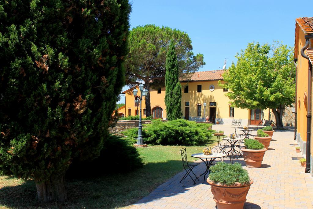 Вилла Il Borgo Di Montereggi Limite Экстерьер фото
